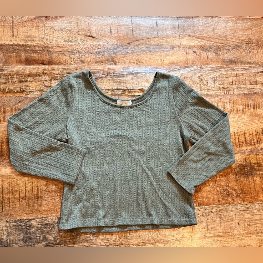 Chelsea & Violet Long Sleeve Green Scoop Neck Top Size Large (14)